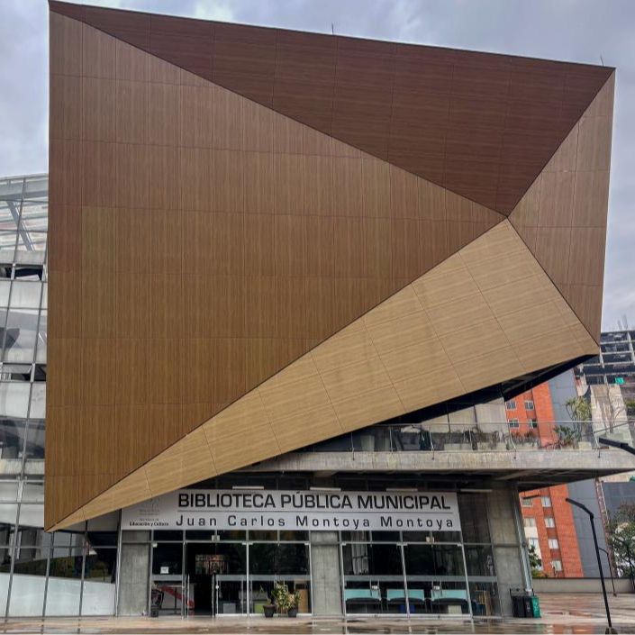 Biblioteca Municipal Juan Carlos Montoya